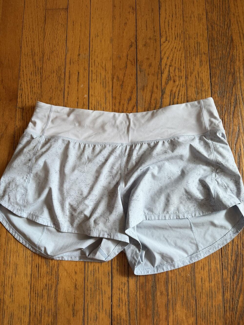 Lululemon Shorts Womens 10 Gray Speckle Running Lined Zip Pocket Athletic Summer